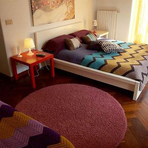 Camera con letto king size